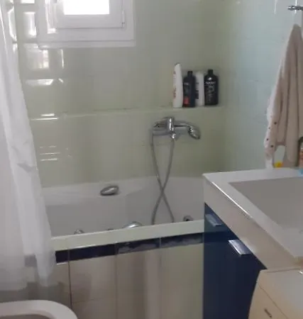 Daire Cozy Penthouse Next To Metro Station Selanik