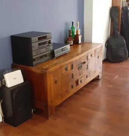 Daire Cozy Penthouse Next To Metro Station