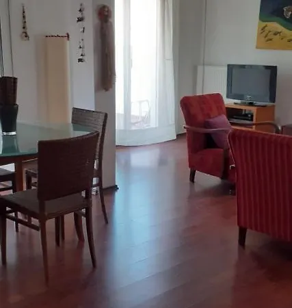 Cozy Penthouse Salonic